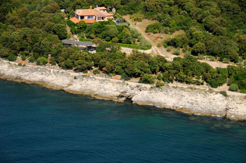 Goga Apartments Pula Exterior photo